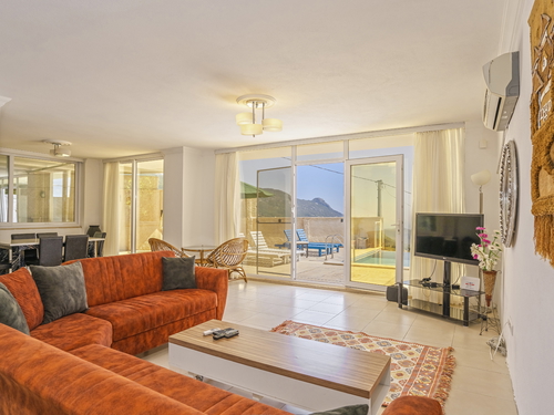  gece  -  Kasım
  | Kalkan Üzümlü'de Deniz Manzaralı 8 Kişilik Muhafazakar Villa